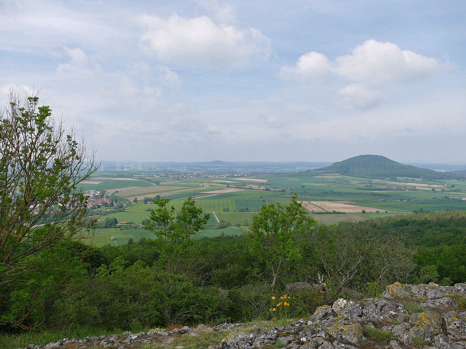 Der Hasunger Berg (Foto: Karl-Franz Thiede)